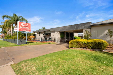 Econo Lodge All Seasons Mildura - Taree Accommodation 1