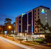 Holiday Inn Express Sydney Macquarie Pk - Taree Accommodation