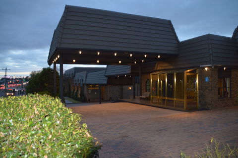 Rowville International Hotel - Taree Accommodation 1