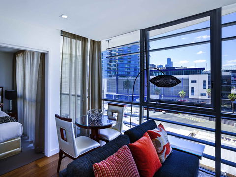 The Sebel Residences Melbourne Docklands - Taree Accommodation 2