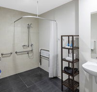 Meriton Serviced Apartments North Sydney - Taree Accommodation