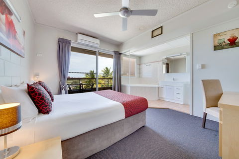 Camelot Motel - Taree Accommodation 2