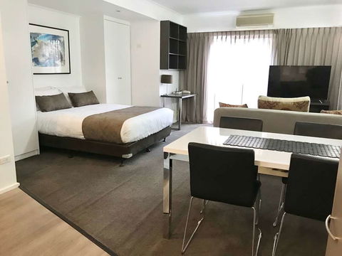 DressCircle Apts - Archer St - Taree Accommodation 2