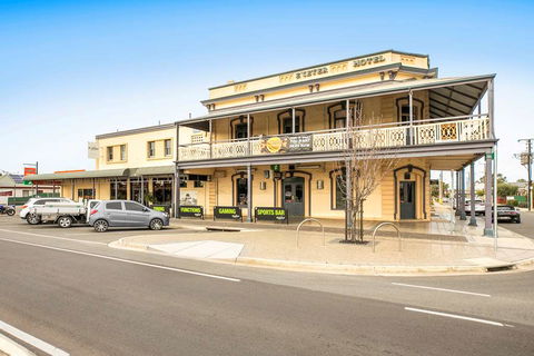 Nightcap At Exeter Hotel - Taree Accommodation 0