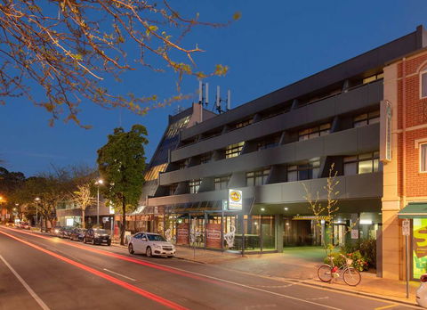 Comfort Hotel Adelaide Meridien - Taree Accommodation 0
