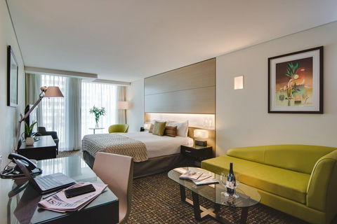 The Point Brisbane Hotel - Taree Accommodation 2