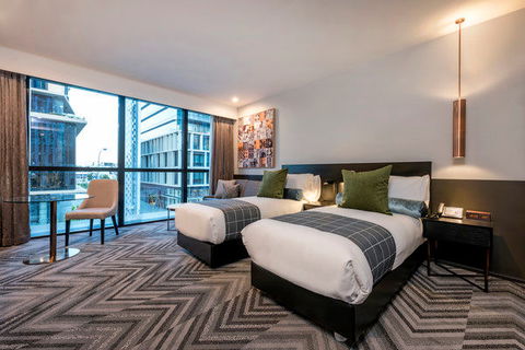 Rydges Perth Kings Square - Taree Accommodation 2
