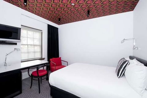 Peppers Gallery Hotel, Canberra - Taree Accommodation 2