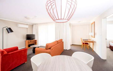 Mantra On Northbourne - Taree Accommodation 1