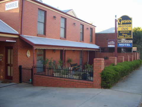 Bendigo Goldfields Motor Inn - Taree Accommodation 0
