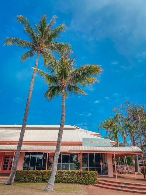 The Continental Hotel - Taree Accommodation 0