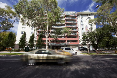 Pacific Suites Canberra - Taree Accommodation 0