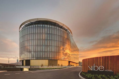Vibe Hotel Canberra Airport - Taree Accommodation 2