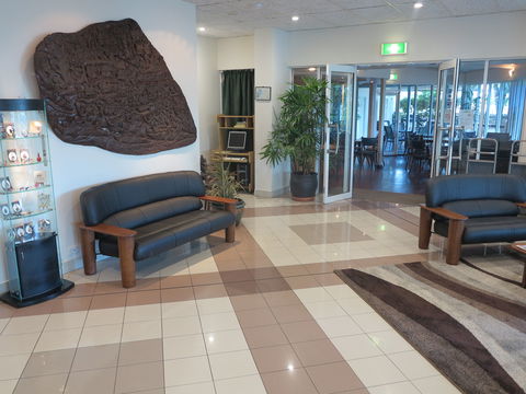 Cairns Sheridan Hotel - Taree Accommodation 2