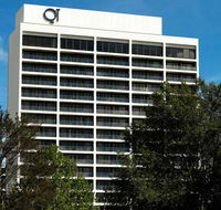 QT Canberra - Taree Accommodation
