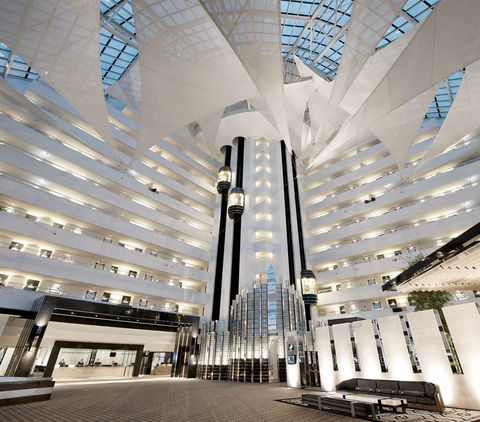 Crown Metropol Perth - Taree Accommodation 1