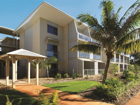 Oaks Broome - Taree Accommodation 0