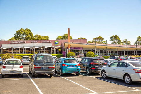 Nightcap At Sandown Park Hotel - Taree Accommodation 0