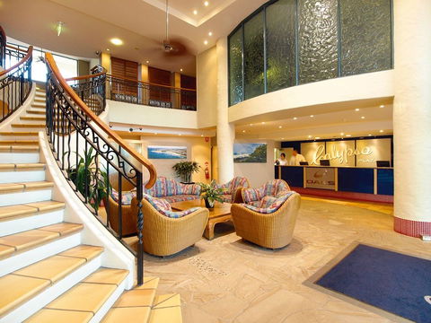 Oaks Calypso Plaza Resort - Taree Accommodation 1