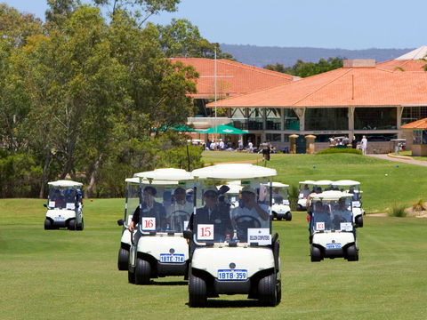 Novotel Swan Valley Vines Resort Hotel - Taree Accommodation 2