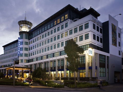 Novotel Glen Waverley - Taree Accommodation 0
