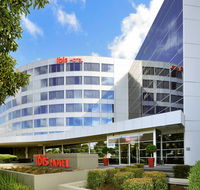Hotel Ibis Glen Waverley - Taree Accommodation