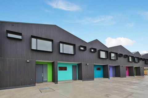 Quality Apartments Dandenong - Taree Accommodation 0