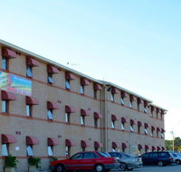 Arena Hotel - Taree Accommodation