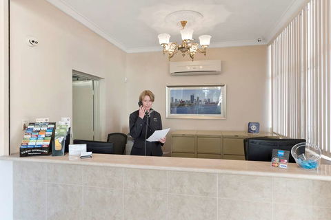 The Peninsula Riverside Apartments - Taree Accommodation 2