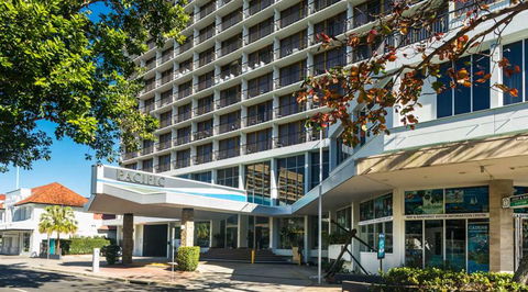 Pacific Hotel Cairns - Taree Accommodation 1