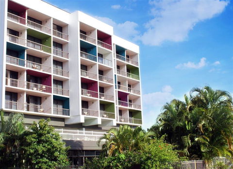 Cairns Plaza Hotel - Taree Accommodation 0