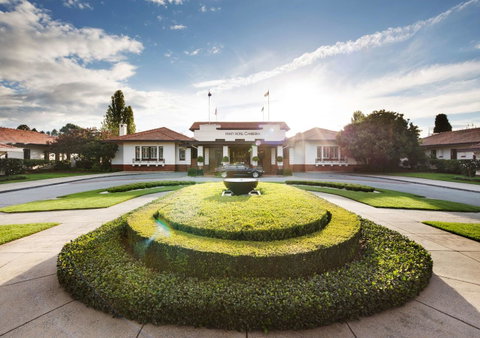 Hyatt Hotel Canberra - A Park Hyatt Hotel - Taree Accommodation 0