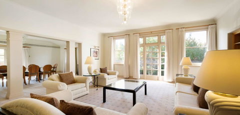 Hyatt Hotel Canberra - A Park Hyatt Hotel - Taree Accommodation 7