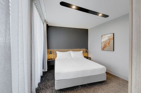 Vibe Hotel Canberra - Taree Accommodation 34