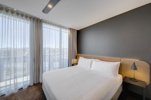 Vibe Hotel Canberra - Taree Accommodation 36