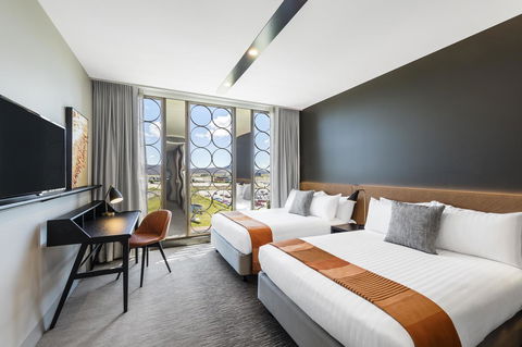 Vibe Hotel Canberra - Taree Accommodation 17