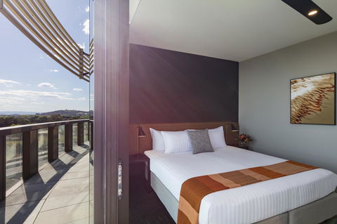 Vibe Hotel Canberra - Taree Accommodation 10