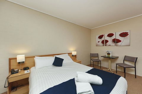 Ibis Styles Canberra - Taree Accommodation 42