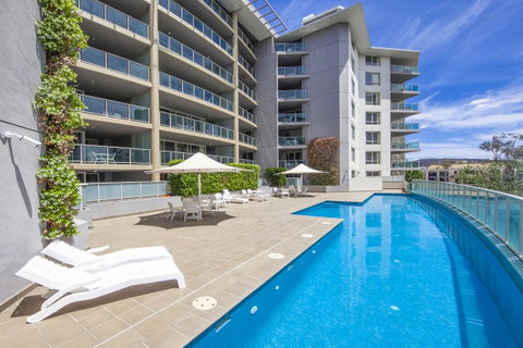 Pacific Suites Canberra - Taree Accommodation 2