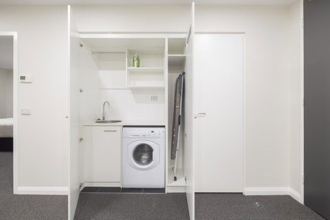 Avenue Hotel Canberra - Taree Accommodation 26