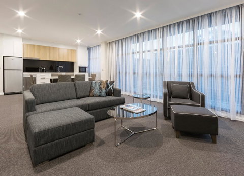 Avenue Hotel Canberra - Taree Accommodation 8