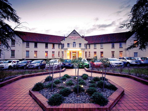 Mercure Canberra - Taree Accommodation 0