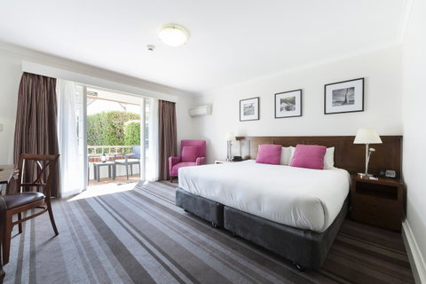 Mercure Canberra - Taree Accommodation 2