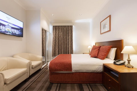 Mercure Canberra - Taree Accommodation 21