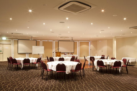 Mercure Canberra - Taree Accommodation 42
