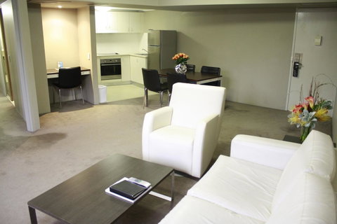 Pavilion On Northbourne - Taree Accommodation 14