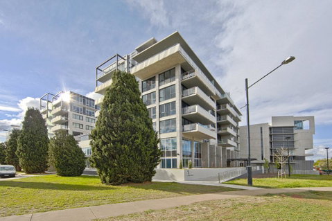 Realm Park 39 Barton ACT - Taree Accommodation 8