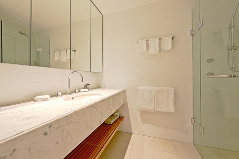 Realm Park 39 Barton ACT - Taree Accommodation 10