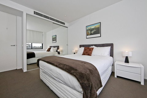 Realm Park 39 Barton ACT - Taree Accommodation 7