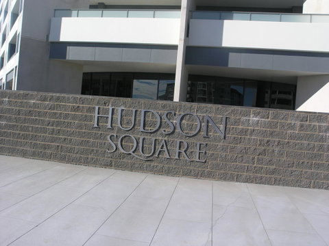 Kesh At Hudson Square - Taree Accommodation 7